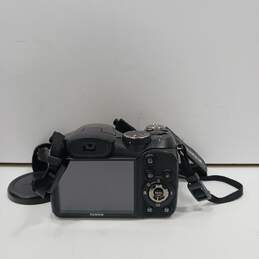 Fujifilm FinePix S2800HD Digital SLR Camera alternative image