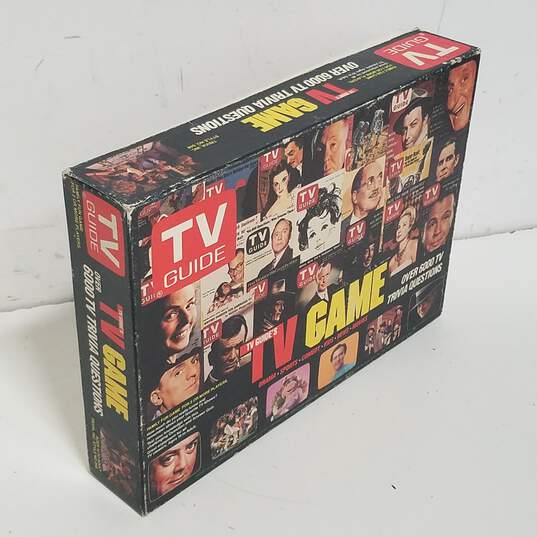 Tv Guides  TV Trivia Board Game Classic Family Game image number 6