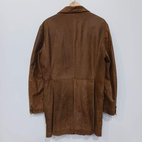 Lot 78 Men's Camel Brown Leather Jacket Size 52 image number 2