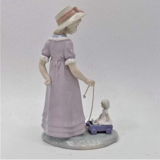 Vntg Lladro Retired Little Girl Pulling Doll In Wagon Porcelain Figurine image number 5