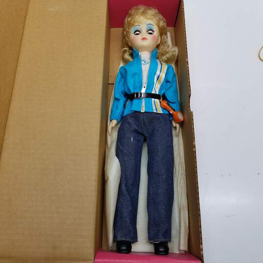 Vintage 1981 A & H Bell Telephone Company Operator blonde doll in box image number 1