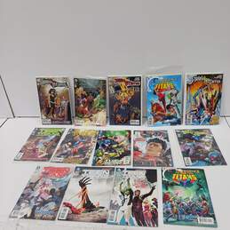 Bundle of 14 Teen Titans DC Comic Books