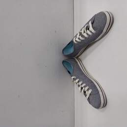 Keds Women's Navy & White Canvas Sneakers Size 8.5 alternative image