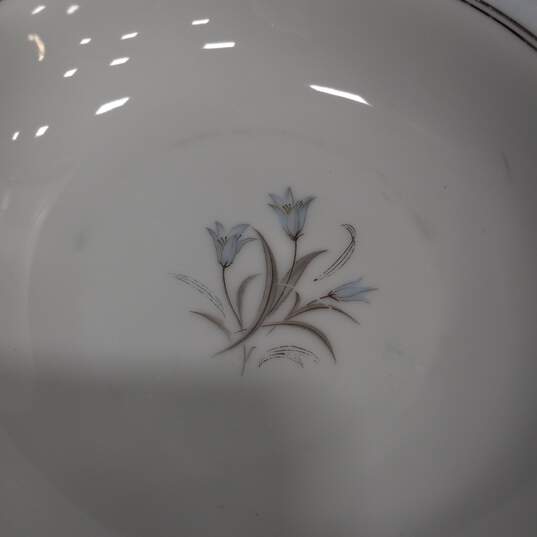 Set of 6 Vintage Bluebell Floral Bowl, Plates & Saucers image number 3