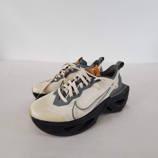 Nike Women Multicolor Shoes US 6.5 image number 4