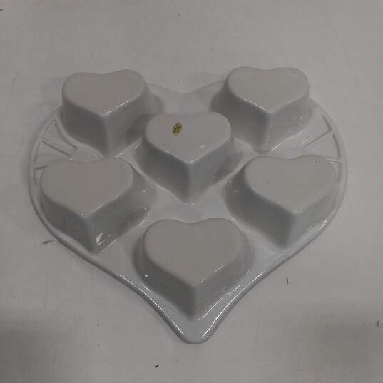 Vintage ABC Distributing Heart Shaped Muffin Pan w/Box image number 3
