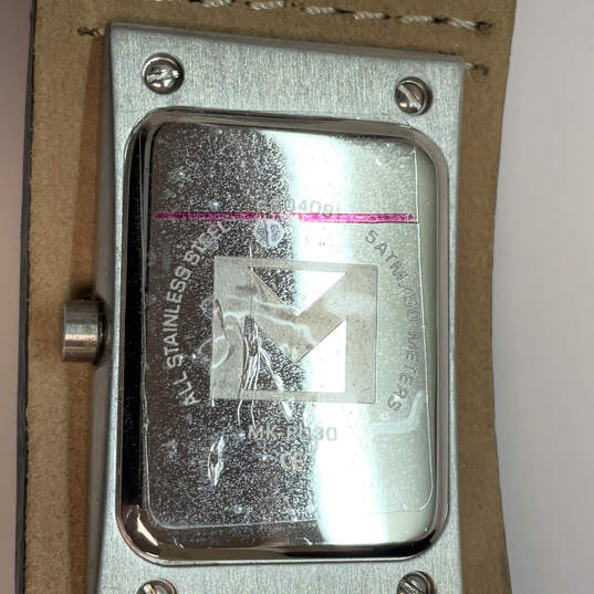 Designer Michael Kors MK-2030 Black Stainless Steel Analog Wristwatch image number 4