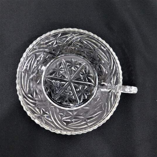 Set of Crystal Pinwheel Serving Condiment Bowls image number 4