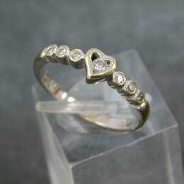 10K White Gold 0.12 CTTW Diamond Heart Ring 2.0g