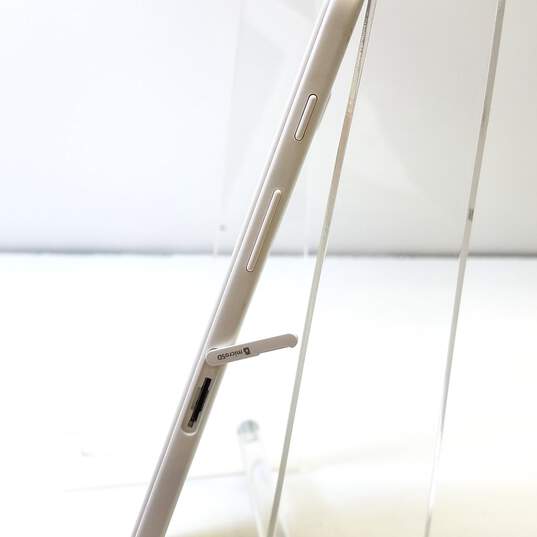 Samsung Galaxy Tab A 10.1 (SM-T580) 16GB Tablet image number 3
