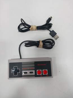 Nintendo Entertainment System Retro Mini Console Model CLV-001 alternative image