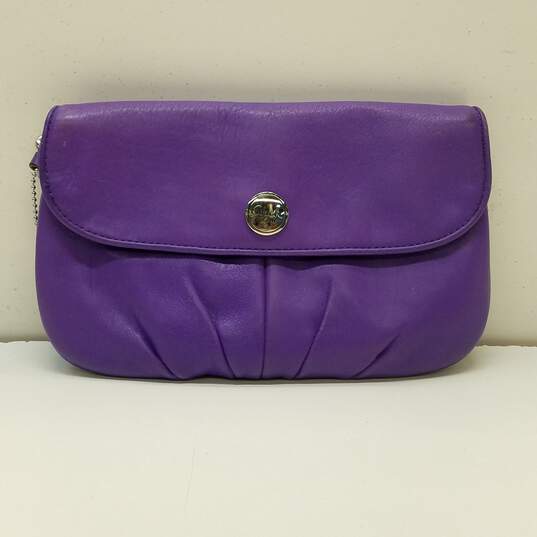 COACH Purple Leather Flap Card Organizer Clutch Wallet Wristlet image number 1