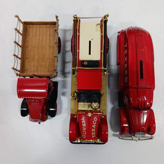 3pc. Assorted Ertl Texaco Die Cast Metal Vehicle Toy Banks image number 4