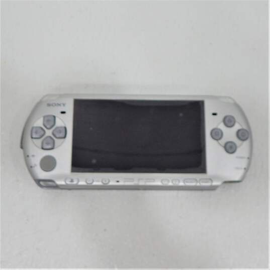 Sony PSP 3001 w/5 Games No Battery image number 2