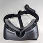 Samsung Gear VR Headset w/ Controller image number 6