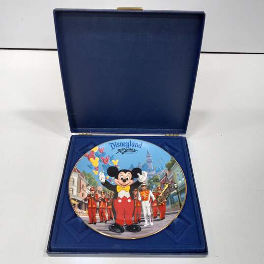 Vintage Disney Limited Edition 30 Years 1955-1985 Collector Plate image number 5