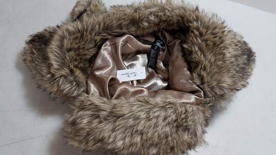 Forever 21 One Size Cold Weather Trapper Hat image number 3