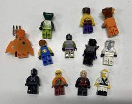 Mixed Lego Ninjago & Chima Minifigures Bundle (Set of 12) alternative image