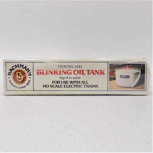 Bachmann Blinking Oil Tank HO Scale - BRAND NEW & SEALED image number 4