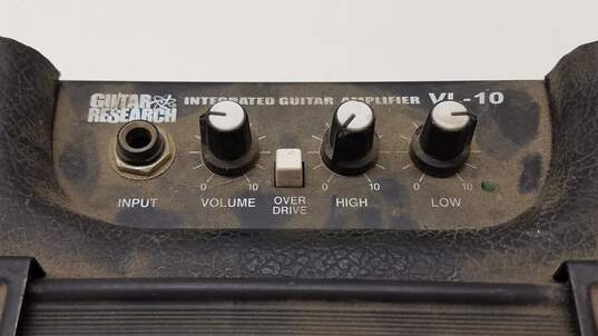 Guitar Research VL-20 Integrated Guitar Amplifier Amp image number 4