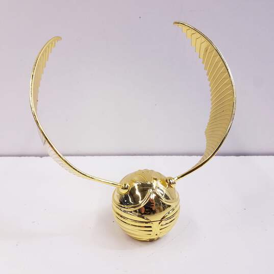 Harry Potter Golden Snitch Music Box and Jewelry Storage image number 1