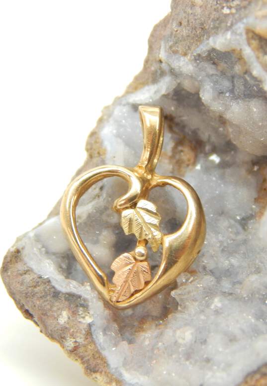 10K Yellow & Rose Gold Etched Leaf Open Heart Pendant 1.0g image number 1
