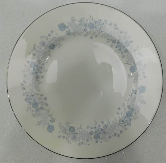 Set of 4 Wedgwood Blue Belle Fleur Dinner Plates Bone China Made in England image number 3