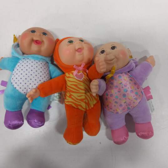 Bundle of 8 Assorted Cabbage Patch Kids Dolls image number 6