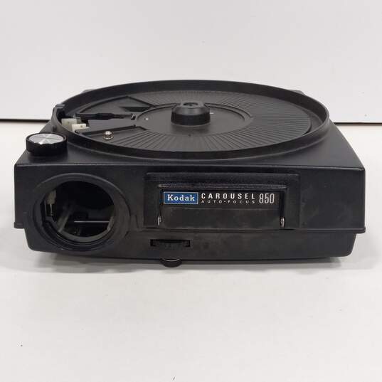 Kodak Carousel 850 Auto-Focus Projector In Box image number 2