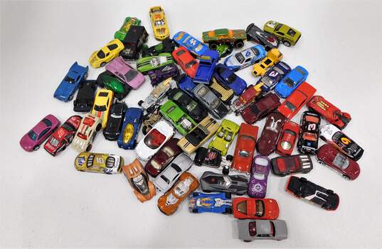 VTG 1990s-Early 2000s Die Cast Toy Cars Mattel Hot Wheels Matchbox Maisto image number 1
