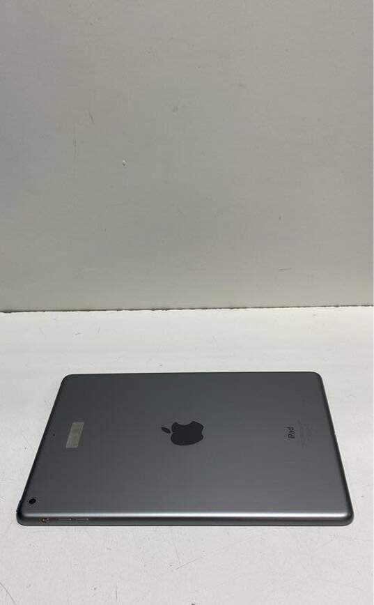 Apple iPad Air 16GB (A1474 /MD785LL/A) image number 4