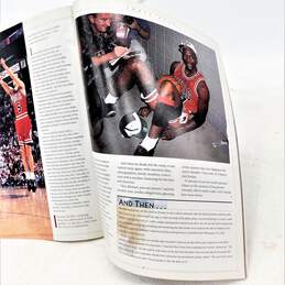 1999 Michael Jordan Sports Illustrated Tribute Collector's Edition Chicago Bulls alternative image