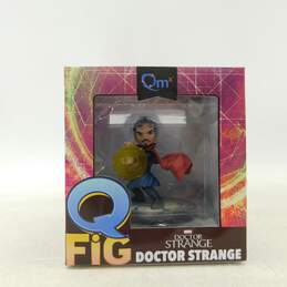 2 QMX Q Fig Jessica Jones and Doctor Strange alternative image