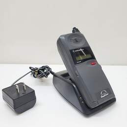 Vintage Motorola Microtac 650 DPC650 Original Flip Phone Battery/Charger