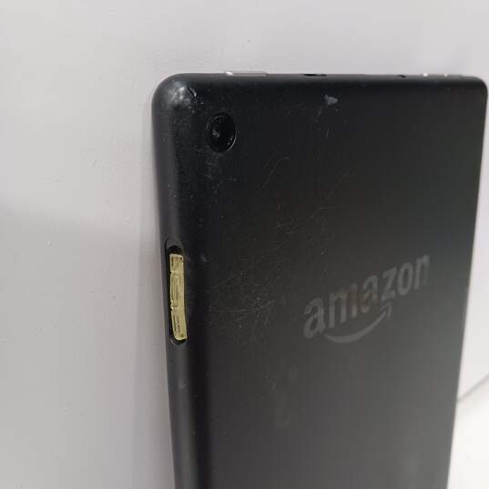 Amazon Fire HD 8 (7th Gen) Tablet image number 4