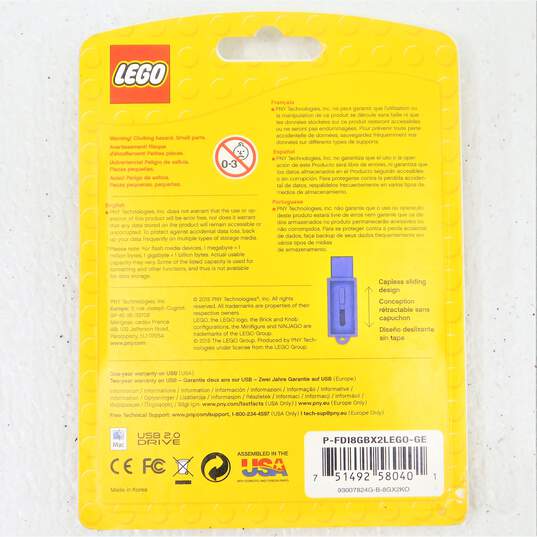 Sealed 2-Pack Lego Red Blue Brick Shaped 8GB USB Flash Drives image number 2
