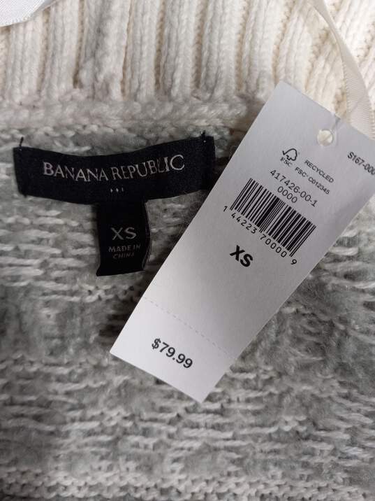 Women's Banana Republic Sweater Size XS NWT image number 5