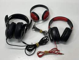 Various Assorted Headphones Headset Bundle Lot of 3 alternative image