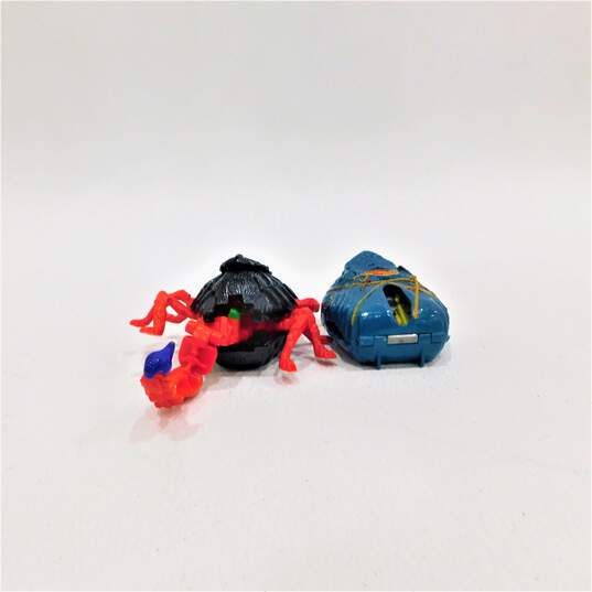 VTG 1993 Bluebird Mighty Max Stings Scorpion Doom Zone & Man Eater Shark Playsets image number 2