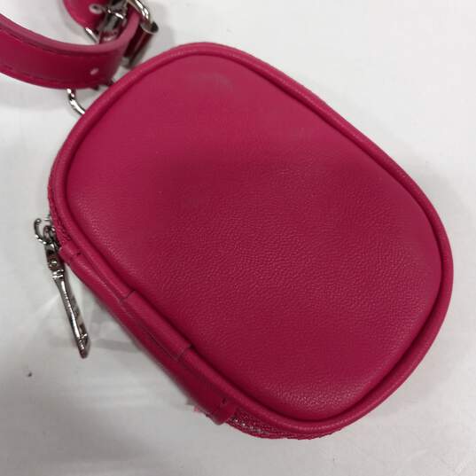 Steve Madden Hot Pink Crossbody Handbag & Clip-On Mini Pouch image number 6