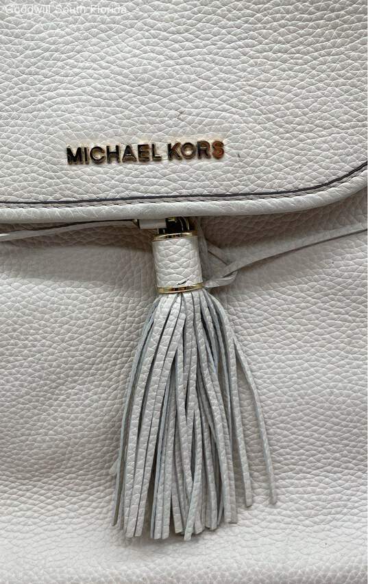 Michael Kors Womens White Leather Tassel Adjustable Shoulder Strap Backpack image number 3