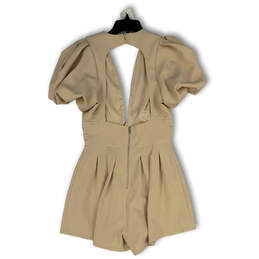 NWT Womens Beige V-Neck Puff Sleeve Back Cutout One-Piece Romper Size S alternative image