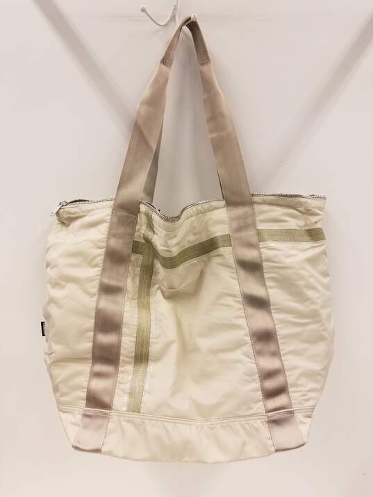 Converse Extra Large Nylon Duffel Beige image number 6