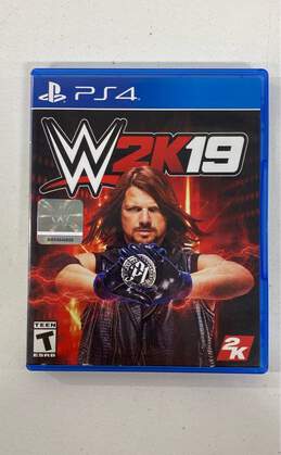 WWE 2K19 - PlayStation 4 (CIB)