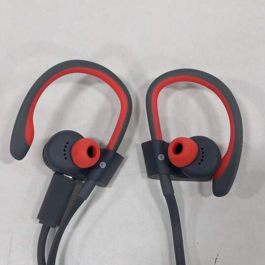 PowerBeats Headphones In Leather Case image number 4