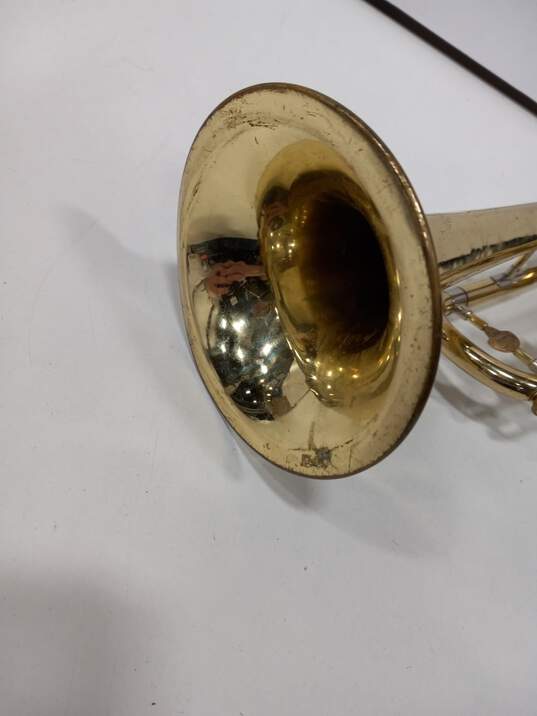 Holton Collegiate Trumpet in Hard Case image number 6