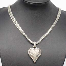 Designer Ophelia Heart Silver Tone Pendant Necklace - 34.1g alternative image