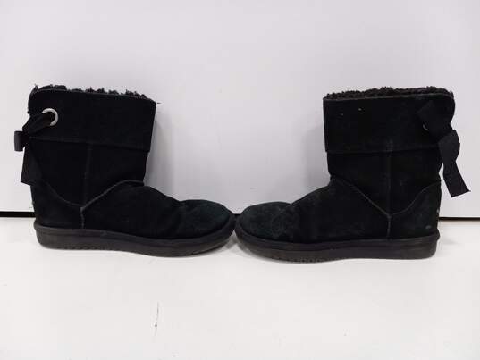 Women's Short Black Suede Boots Size 2 image number 5