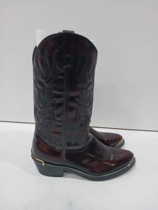 Men's Brown Cowboy Boots Size 10 image number 2
