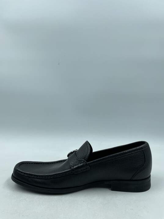 Authentic Salvatore Ferragamo Black Buckle Loafers M 7D image number 2